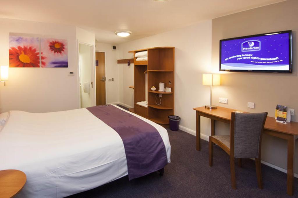 Premier Inn Gravesend - A2/Singlewell Bagian luar foto